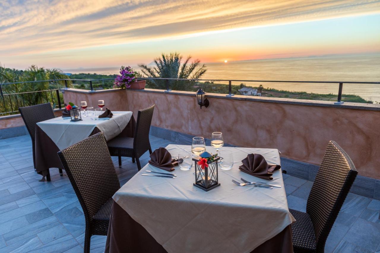 Hotel Cannamele Resort Parghelia Extérieur photo