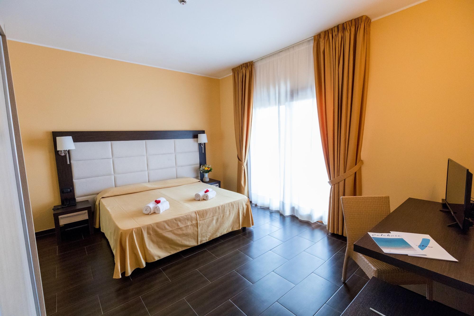 Hotel Cannamele Resort Parghelia Extérieur photo